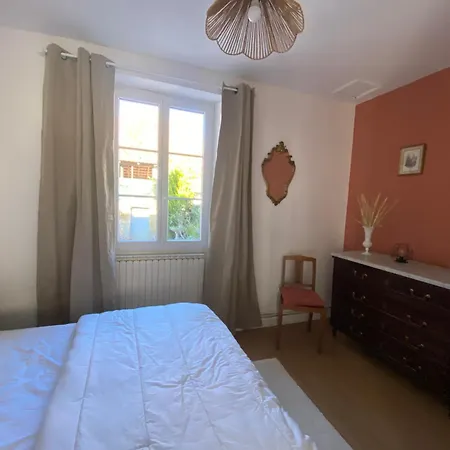 Maison De Charme Avec Jardin Et Parking- Centre De Montignac, A 10 Min De Lascaux
