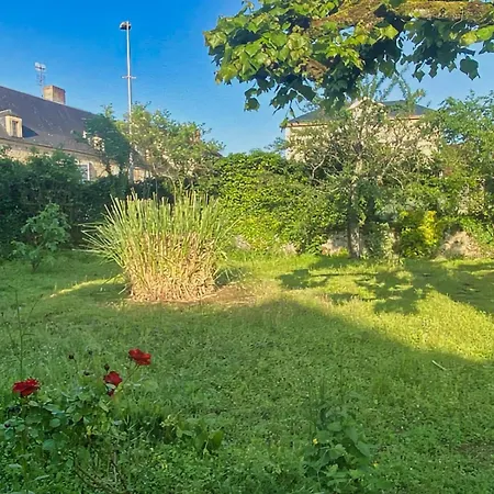 Maison De Charme Avec Jardin Et Parking- Centre De Montignac, A 10 Min De Lascaux בית נופש מונטיניאק